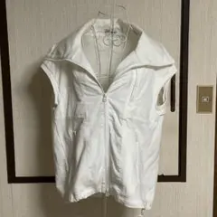 新品 ホワイト スリーブレス ベスト