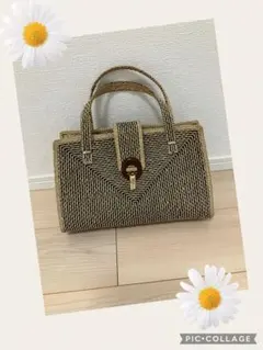 ハンドバッグ★留め具つき