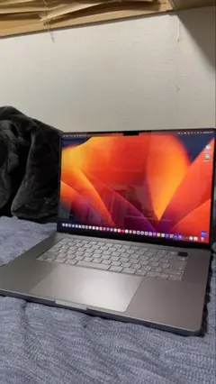 最終値下！MacBook Pro 16インチ M1Pro スペースグレイ　1TB