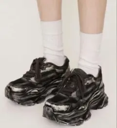 SLY 即完売AGING CREATIVE SOLE SNEAKER L 24のサムネイル