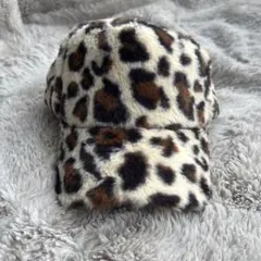 ヒョウ柄ファーキャップ