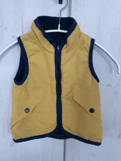 イエロー・ネイビー中綿ベスト