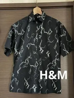 H&M 半袖シャツ　ウエストシェイプ