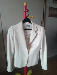 ラコステの、白ベージュウールジャケット、ソフト軽量、Mサイズ