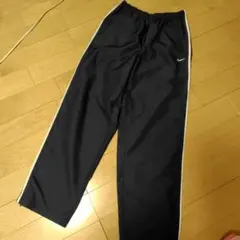 【美品】ナイキ　パンツ　Sサイズ ネイビー
