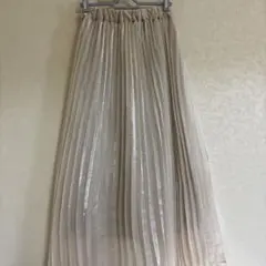 アイボリー プリーツロングスカート