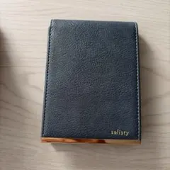 salisty 二つ折り財布 ネイビーのサムネイル