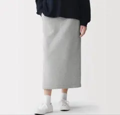 無印良品　スウェットIラインスカート　裏起毛Mのサムネイル
