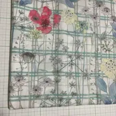 リバティ イルマズガーデン グリーン系 26×50