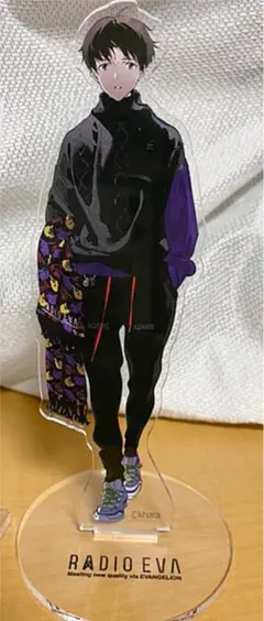 新世紀　新劇場版　エヴァンゲリオン　碇シンジ　　アクリルスタンド