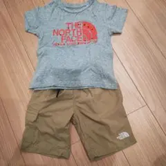 THE NORTH FACE Tシャツとハーフパンツセット