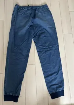 スウェットジーンズ