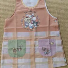 ほぼ新品★試着のみ保管★サンリオオールスターエプロン　保育士　グレイスのサムネイル