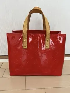 Item thumbnail for item 63be0abf-ee3b-4aab-b546-e7477049346d