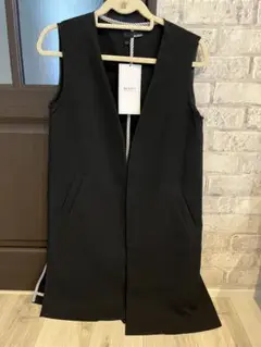 リエディ　ジレ　ベスト　新品タグ付き
