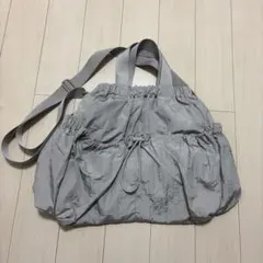 GU ギャザーポケットバッグ グレーのサムネイル