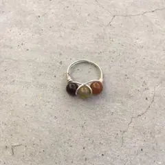 Item thumbnail for item ab8ba71e-dedc-4d25-be87-909a13a5741a