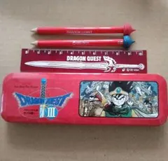 ファミコン ペンケース ドラゴンクエスト3 そして伝説へ 缶ペンセット