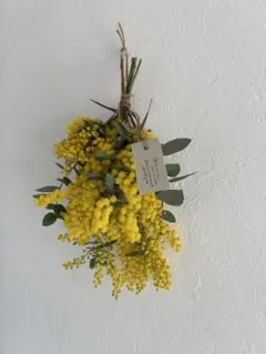 ドライフラワー　　ミモザ　スワッグ　ハンドメイド