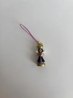 ディズニーストア ヴィランズ 白雪姫 ストラップ