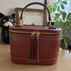 2026年最新】CHARLES & keith バッグ ブラウンの人気アイテム - メルカリ