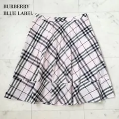 人気❤️BURBERRY BLUE LABEL スカート　ノバチェック　ピンクのサムネイル