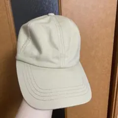 GU ユニセックスcap ベージュ 無地のサムネイル