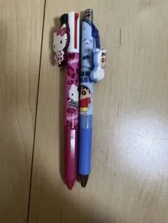 ハローキティ3色ボールペン クレヨンしんちゃん シャープペン