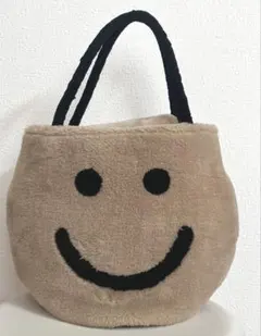 a-jolie(アジョリー) フェイクムートン スマイルバッグ トートバッグ