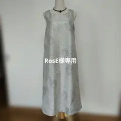 ✨️RosE様✨️ 着物リメイク白大島紬花柄 ノースリーブ ワンピース ロング丈のサムネイル