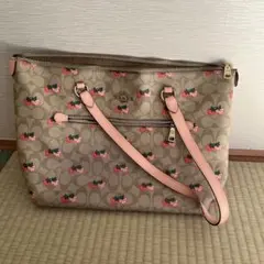 COACH シグネチャー ストロベリー柄 トートバッグ