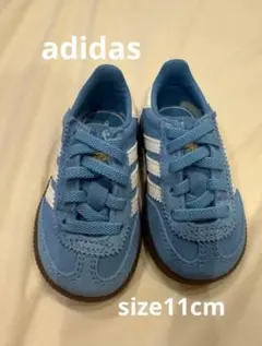 新品未使用　adidasスニーカー　ベビー　11センチ