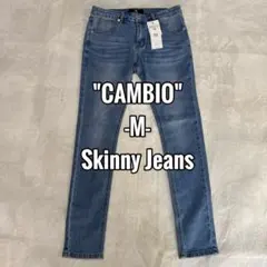 Item thumbnail for item 9a0a87c9-4727-4762-b67f-5016e666d64f