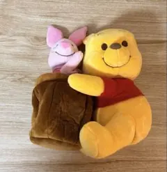 くまのプーさん　ピグレット ぬいぐるみ　メガネ スマホ置き 小物入れ スタンド