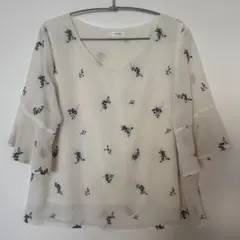 GLACIER 花柄刺繍 五分袖ブラウス