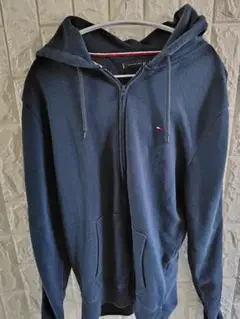 TOMMY HILFIGER ネイビーパーカー L