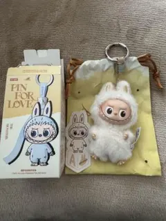 【正規品】LABUBU PIN FOR LOVE 〔A〕ミニラブブ　イニシャル
