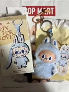 ラブブ イニシャル ぬいぐるみ a