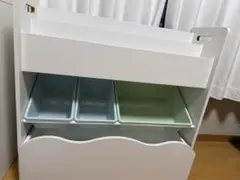 トイザらス　子ども用絵本・本棚　おもちゃ　収納　ホワイト