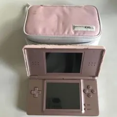 任天堂　Nintendo ニンテンドウ　DS light 本体　ケース