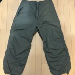 GU カーキ色 ワークパンツ Lサイズ