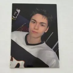 バーノン　SEVENTEEN’S HOME 2025トレカ　95