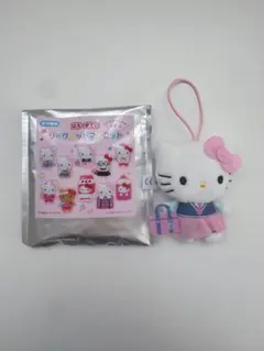 ハローキティ　シークレットマスコット　サンリオスクールコレクション　制服