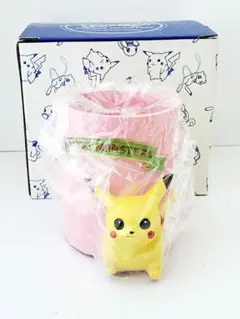 6057 ポケモンカフェ限定 ウォールマグカップ　赤　ピカチュウ 6057 ポケモンカフェ限定 ウォールマグカップ 赤 ピカチュウ - メルカリ