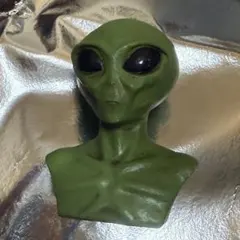 Item thumbnail for item 01aed1a6-5f0f-438c-97ea-ad0bd13ae159