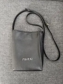 4/26までお値下げ♡MARNI マルニ　ブラック　museo ナノバッグ