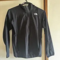 THE NORTH FACE フード付きナイロンジャケットのサムネイル