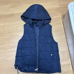 ネイビー フード付き ダウンベスト