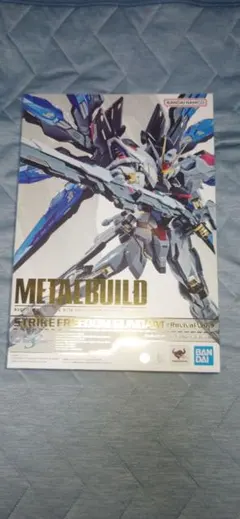 METAL BUILD ストライクフリーダムガンダム リバイバル版のサムネイル