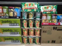 じゃがりこ　大量　まとめ売り　L60個+通常24個 じゃがりこ まとめ売り 通常24 個+L60個 - メルカリ